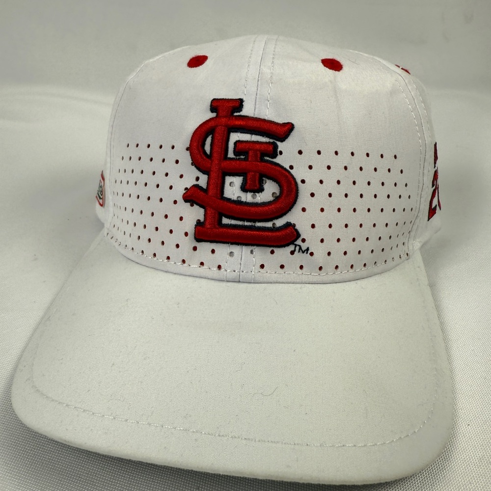St. Louis Cardinals Arenado White and red ball cap